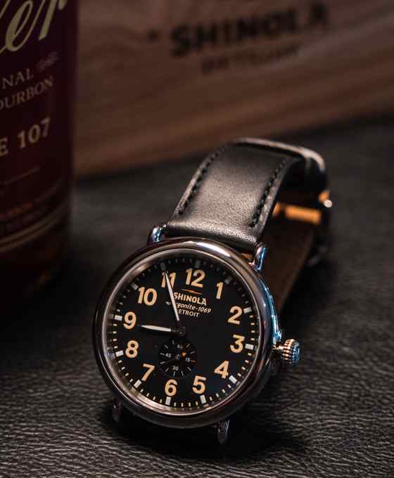 Shinola Runwell 47mm Black/Gold Watch - Detroit Handcrafted - Image 7